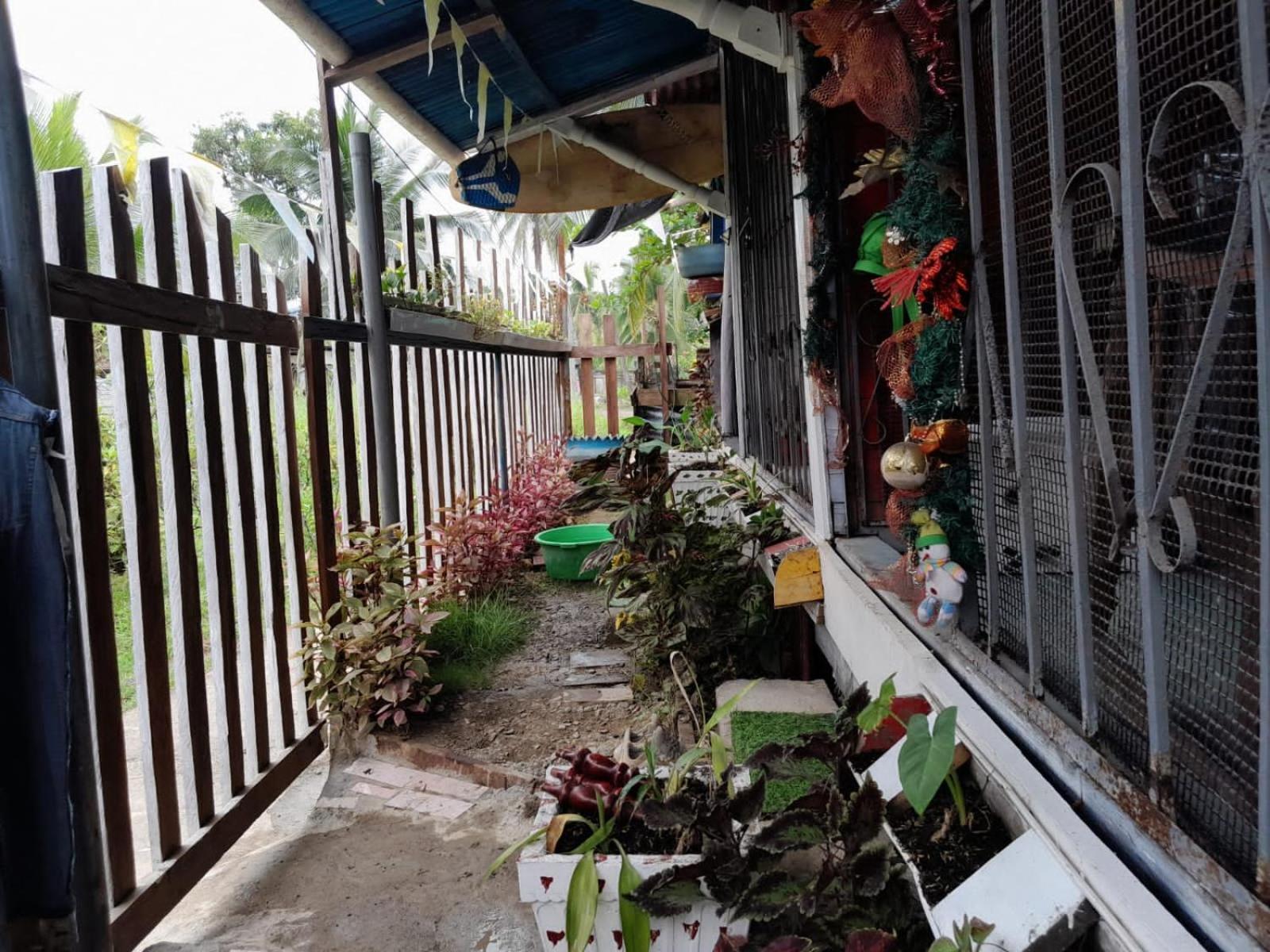 Hostal Cafe Axel Bocas del Toro Exterior photo
